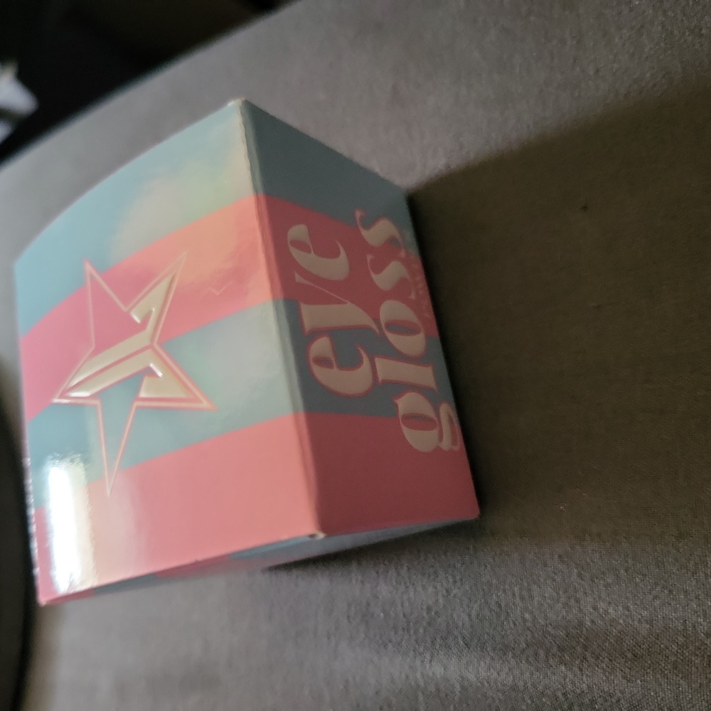 Jeffree Star eyegloss